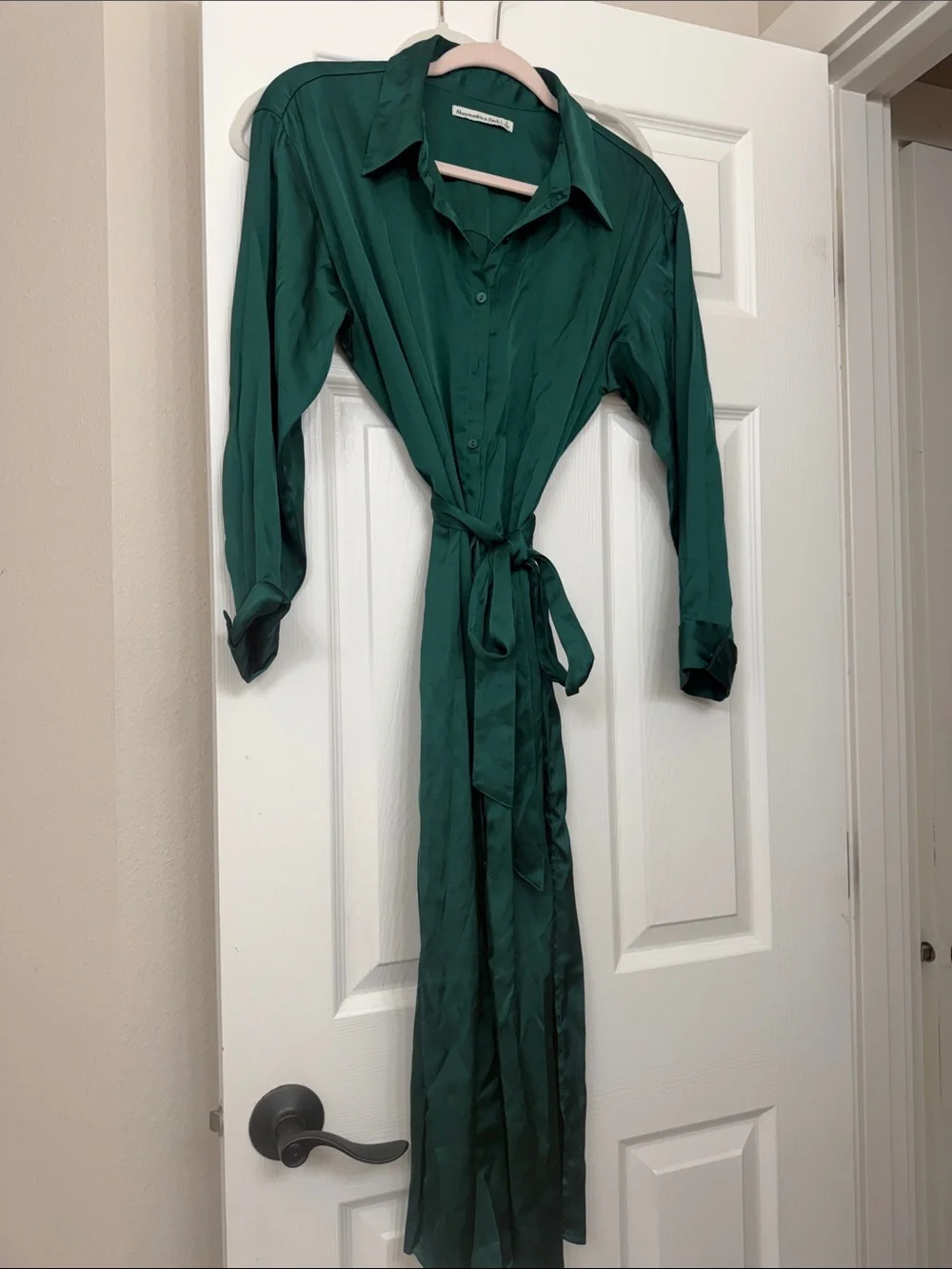 Women's midi Green Button-Front Shirt Dress with Waist Tie